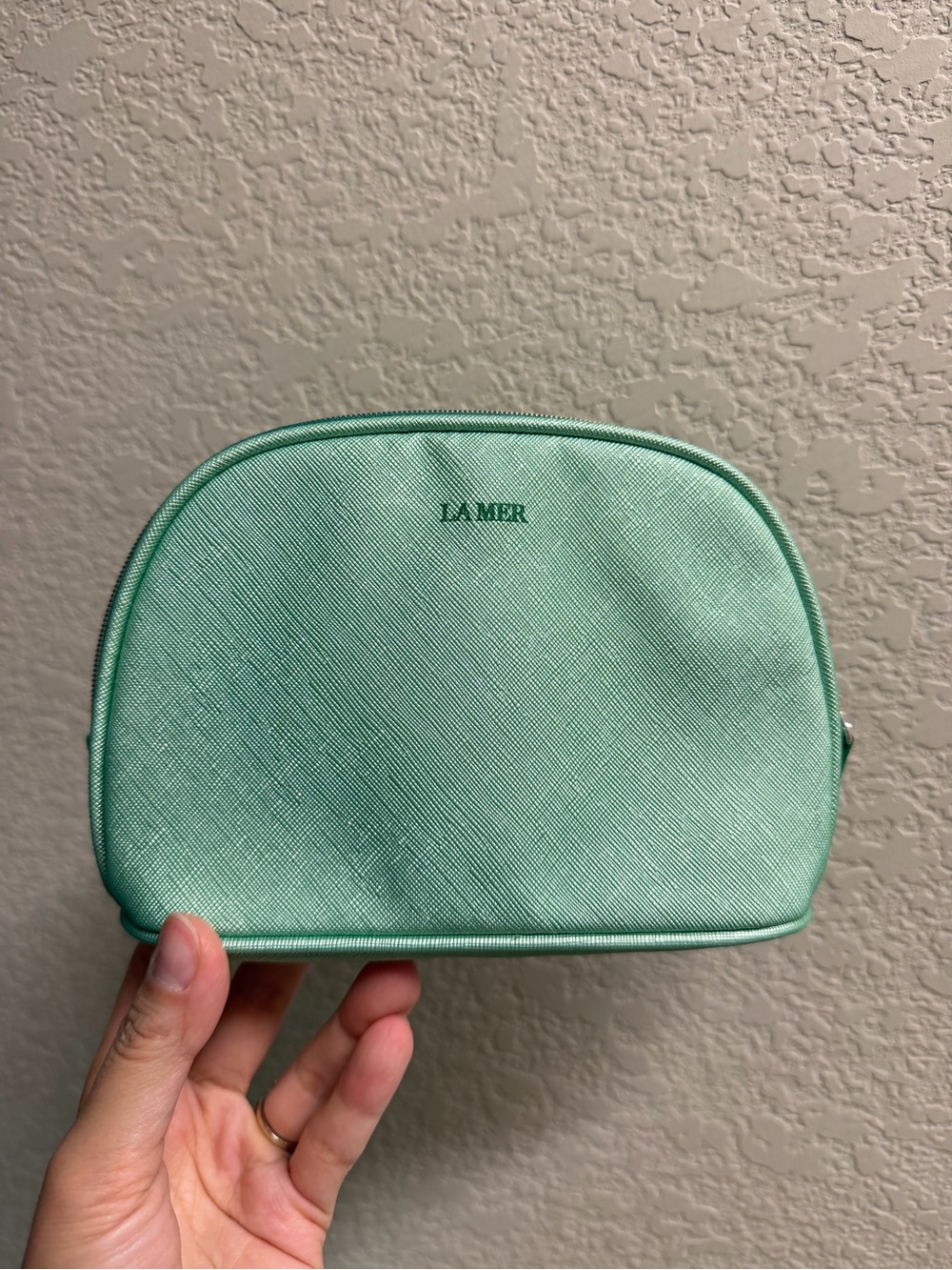 La Mer Green Cosmetic / Makeup Bag